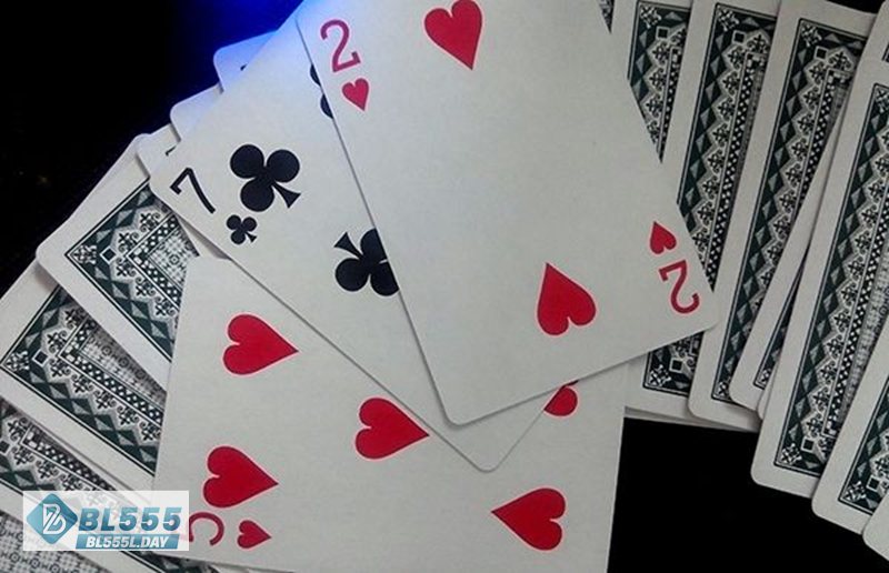 cách đánh liêng - Tư duy theo vị trí ngồi cách đánh liêng - Tư duy theo vị trí ngồi